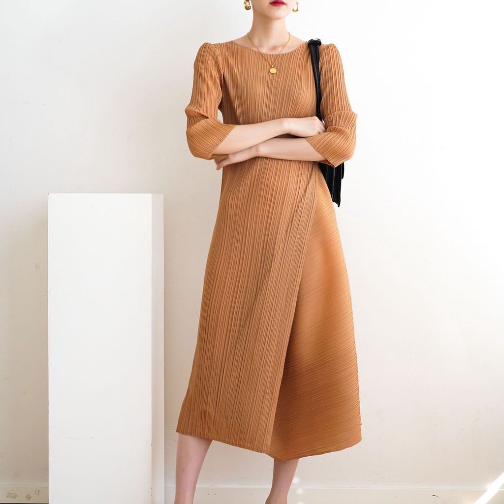 Cole Pleated Dress – Hip and Frolic