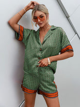 Load image into Gallery viewer, Jiya coordinates