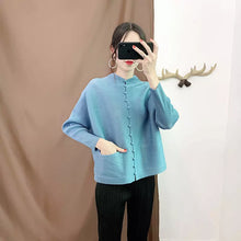 Load image into Gallery viewer, Gilla pleated top