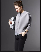 Load image into Gallery viewer, Gilla pleated top