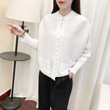 Load image into Gallery viewer, Gilla pleated top