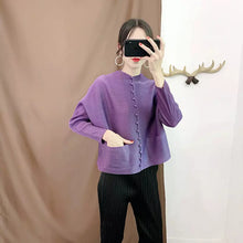 Load image into Gallery viewer, Gilla pleated top