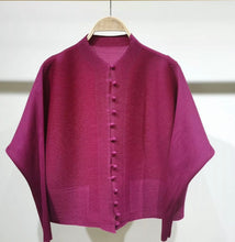 Load image into Gallery viewer, Gilla pleated top