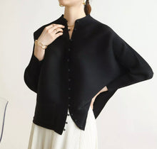 Load image into Gallery viewer, Gilla pleated top