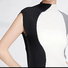 Load image into Gallery viewer, Marni pleated top
