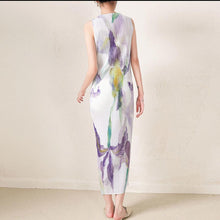 Load image into Gallery viewer, Frankie pleated dress
