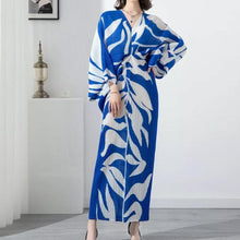 Load image into Gallery viewer, Colbee pleated dress
