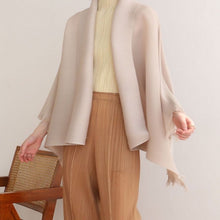 Load image into Gallery viewer, Rio Pleated Coat
