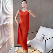 Load image into Gallery viewer, Gabri Pleated Dress
