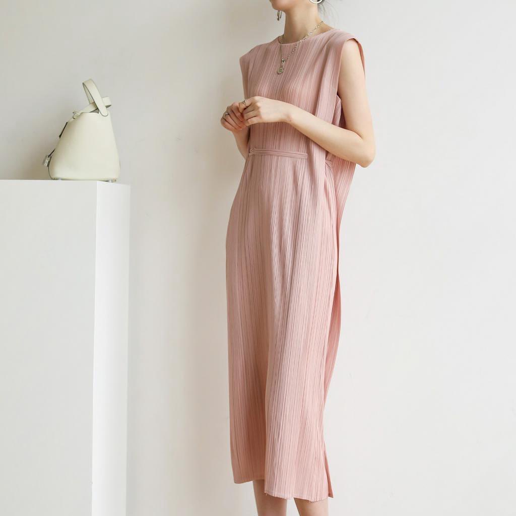 Hui Pleated Dress