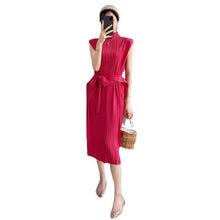 Load image into Gallery viewer, Vina Pleated Dress

