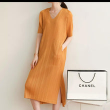 Load image into Gallery viewer, Chancy Pleated Dress
