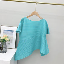 Load image into Gallery viewer, Ysa Pleated Top
