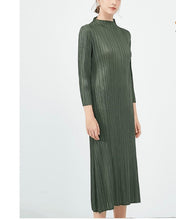 Load image into Gallery viewer, Carrie Pleated Dress
