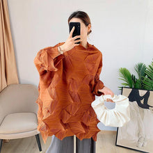 Load image into Gallery viewer, Rachi Pleated Top
