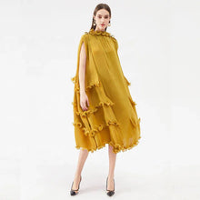 Load image into Gallery viewer, Jeffrey Pleated Dress
