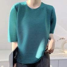 Load image into Gallery viewer, Crissa Pleated Top
