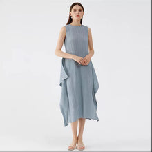 Load image into Gallery viewer, Belisa Pleated Dress
