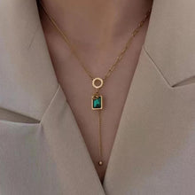 Load image into Gallery viewer, Drei Necklace
