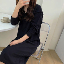 Load image into Gallery viewer, Eszi Dress
