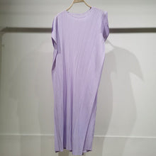 Load image into Gallery viewer, Maybelle Pleated Dress
